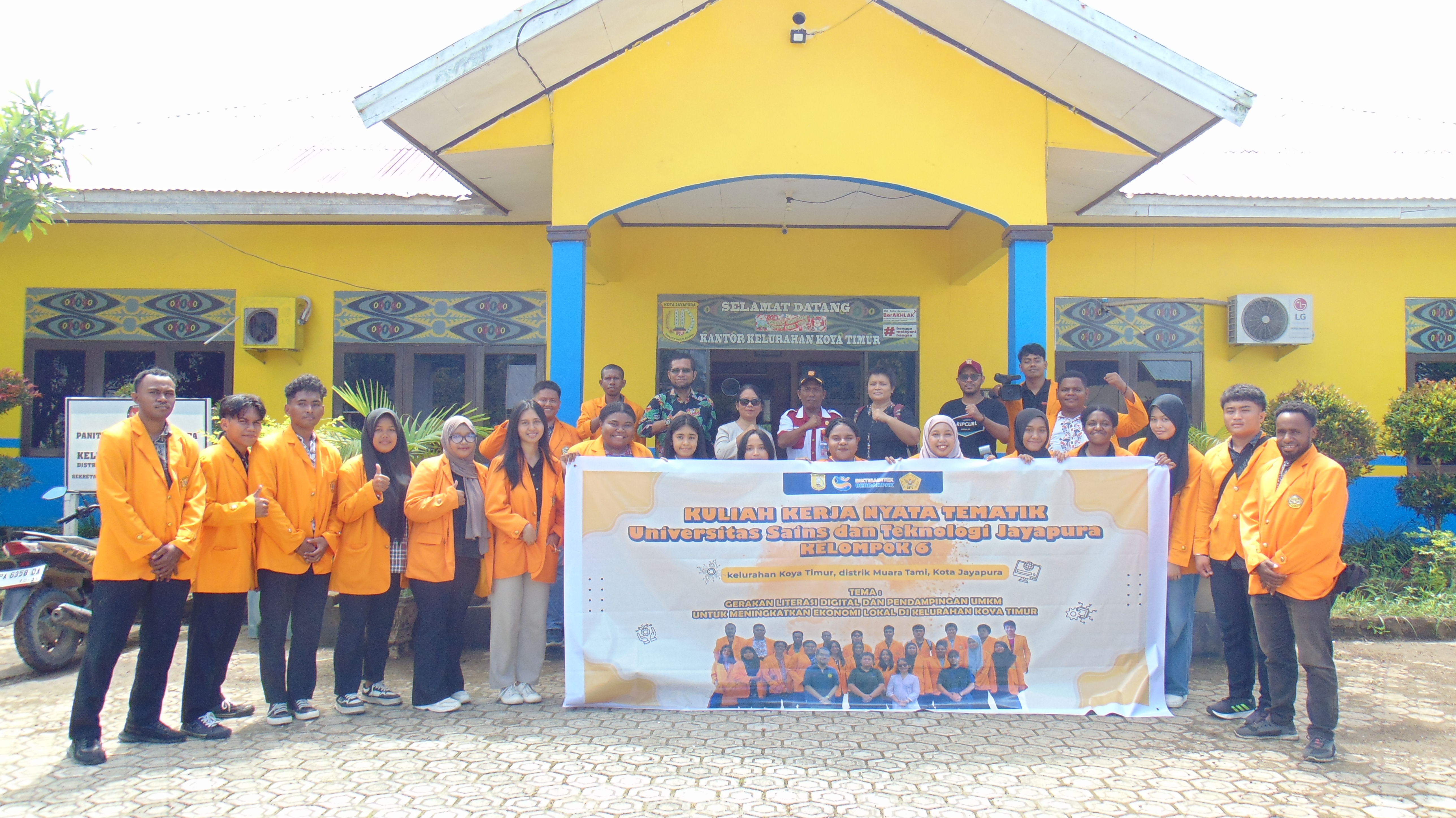 Pengembangan Website oleh Mahasiswa KKN USTJ